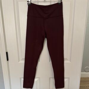 Zyia Active Size 4 Burgundy High-Waisted Leggings